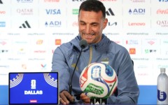 Lionel Scaloni speaks to the media in Texas