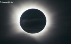 Images show moment of rare total solar eclipse in Palma de Mallorca, Spain