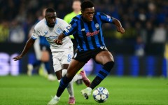 Atalanta defender Honest Ahanor (R) has joined Chelsea before a loan to Crystal Palace