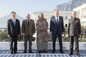 Ma ZHaoxu, deputy Minister of Foreign Affairs of China (L), Mauro Viera, Minister of Foreign Affairs of Brazil (2nd L), Naledi Pandor, South African Minister of International Relations and Cooperation (C), Sergei Lavrov, Minister of Foreign Affairs of Russia (2nd R), and Subrahmanyam Jaishanker, Minister of Foreign Affairs of India, pose for photos at the BRICS (Brazil, Russia, India, China, South Africa) Foreign Ministers Meeting on June 01, 2023, in Cape Town. RODGER BOSCH / AFP