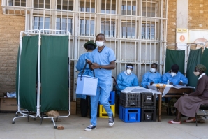 Cases are rising fast in Zimbabwe, but deaths remain steady 