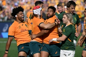 Australia is looking for back-to-back wins against South Africa 