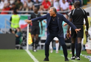 Iran's Portuguese coach Carlos Queiroz has hit back at criticism of his team's conduct by German legend Jurgen Klinsmann