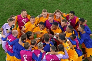 The Netherlands have reached the quarter-finals on their return to the tournament after missing out in 2018