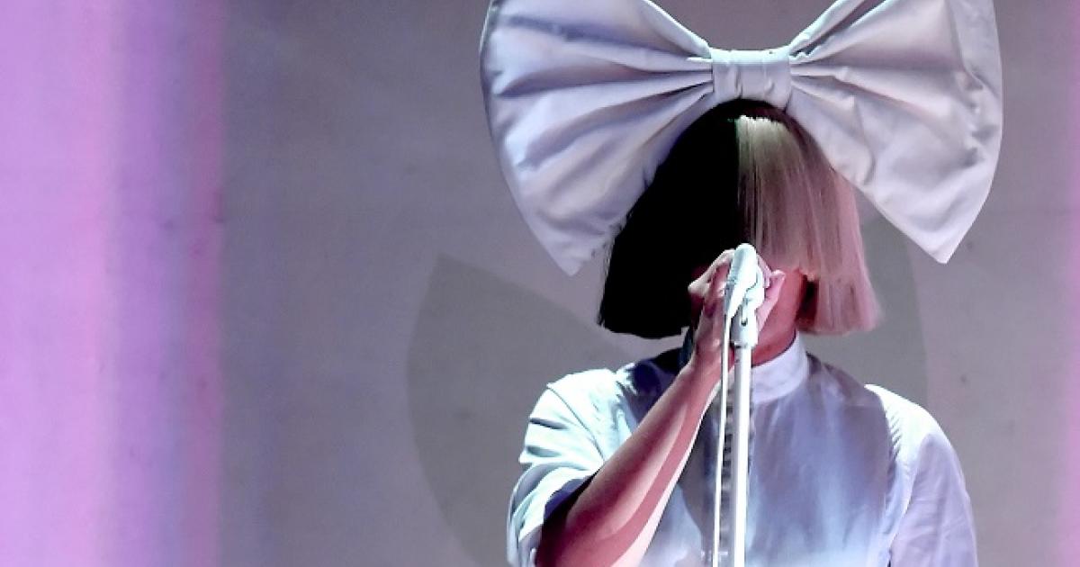 Sia performs 'Elastic Heart' at Kanye West's Sunday service | eNCA