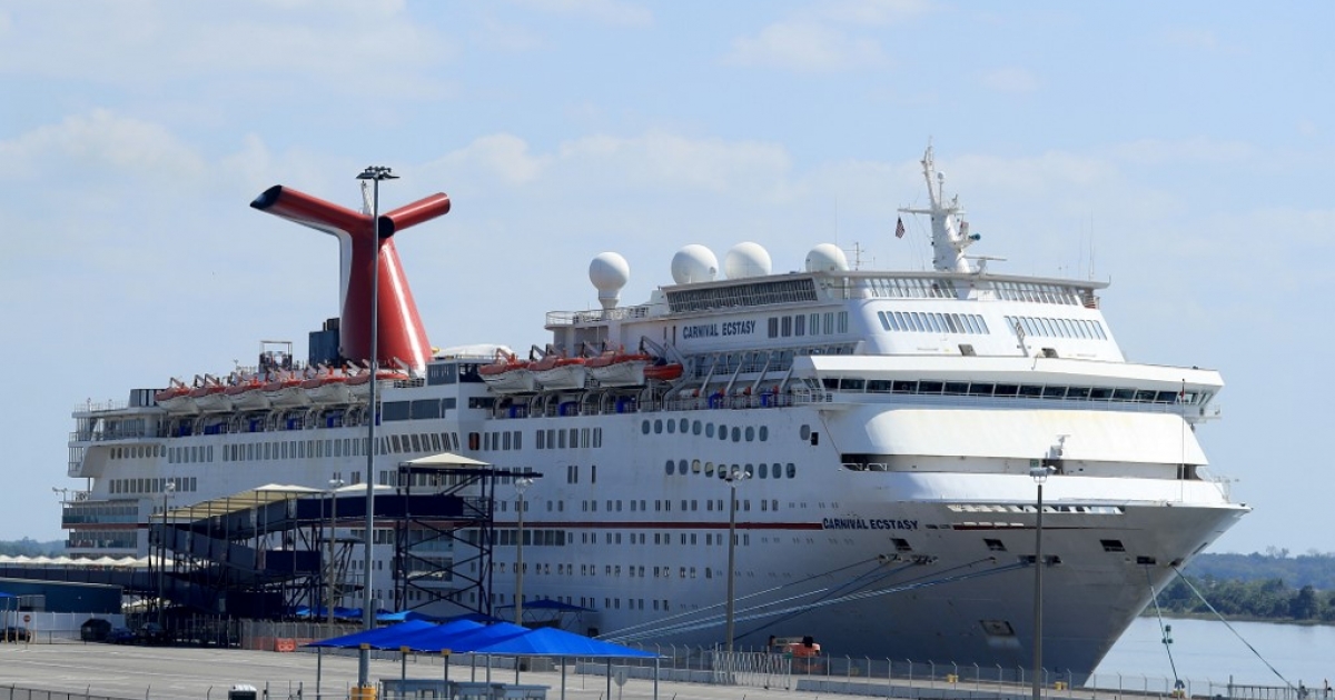 Carnival Cruise halts most departures from US ports | eNCA