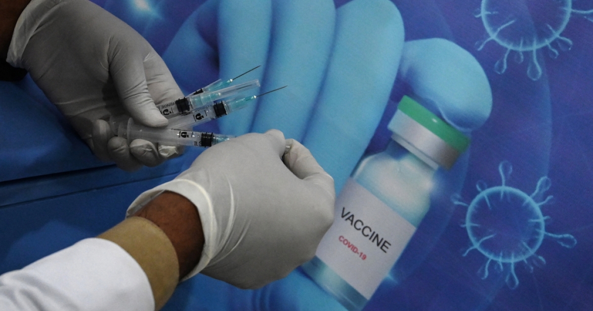 Zimbabwe to receive 800,000 Sinopharm shots by March | eNCA