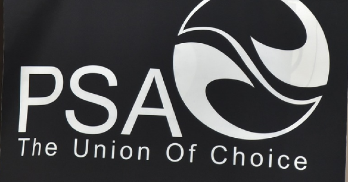 Public Servants Association threatens government shutdown | eNCA
