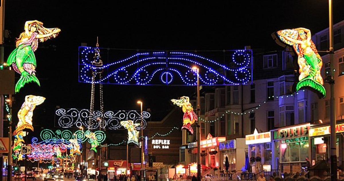 UK's Blackpool switches Christmas lights on eNCA