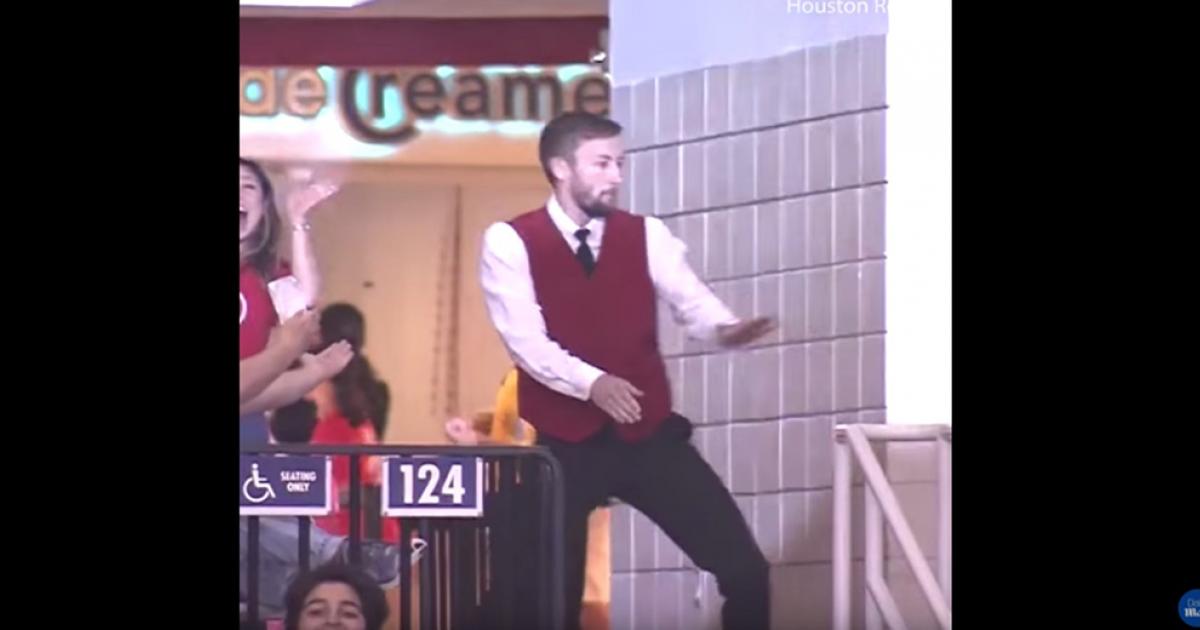 WATCH: Usher at basketball game steals the show  eNCA