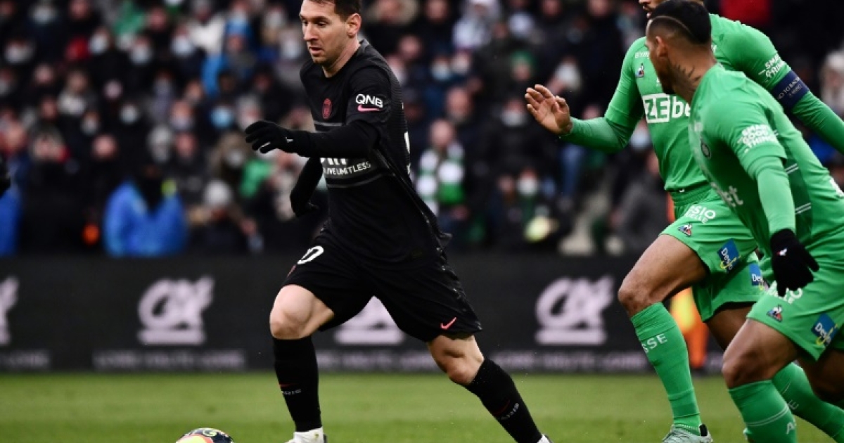 Messi sets up PSG comeback win marred by Neymar injury - eNCA