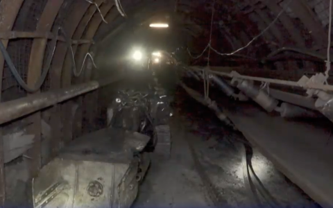 Mudslide traps five miners in Kimberley