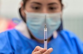 The US medicines regulator told vaccine makers that future vaccines should include components targeting the BA.4 and BA.5 Omicron subvariants.
