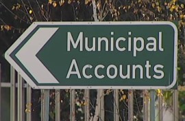File: A sign saying "Municipal Accounts" outside a municipality. eNCA