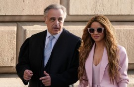 Colombian singer Shakira arrives with her lawyer Pau Molins (L) at the High Court of Justice of Catalonia for her trial on tax fraud. AFP/Pau Barrena