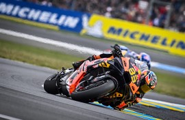 Brad Binder in action during the 2024 MotoGP Michelin Grand Prix de France.  