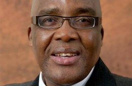 Aaron Motsoaledi