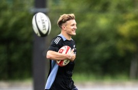 New Zealand's Damian McKenzie takes part in a training session. AFP/Philip Fong