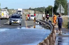 Parts of N12 Freeway under water / eNCA