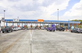 File: Holiday traffic at a toll gate. Gallo Images/OJ Koloti