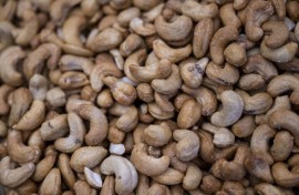 Cashew nuts. GettyImages/Anadolu