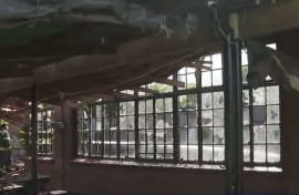 Zoo Lake clubhouse fire