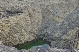 Illegal mining in Bapong. eNCA/Bafedile Moerane