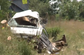 Authorities on the scene of the scholar transport accident in the Vaal.