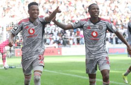 Pirates return to summit with ruthless 6-0 victory. @orlandopirates/X 
