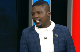 DA's Sedibeng Caucus leader, Sibusiso Dyonase rolls up his sleeves and prepares to contest for the position of federal leader.