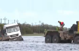  Flooding in Taung, North West, has cut off several villages, leaving residents stranded for more than a week.