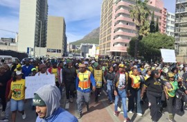 Khayelitsha residents take service delivery grievances to Parliament. Nobesuthu Hejana/eNCA