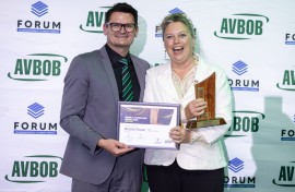 AVBOB CEO Eugene Strauss and Journalist of the Year winner Michelle Pienaar.