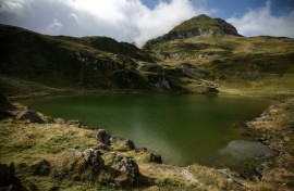 Lake Areau in the French Pyrenees has taken on a strange green hue 