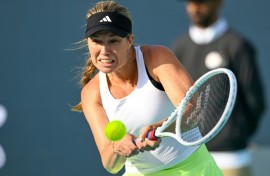 Danielle Collins next plays top seed Elena Rybakina in Abu Dhabi