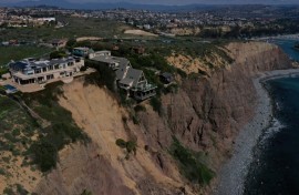 No bluff: A landslide has brought these clifftop California homes a little closer to the edge