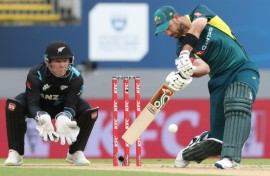 Australia's Glenn Maxwell made 20 off nine balls in the rain-affected third T20 international against New Zealand
