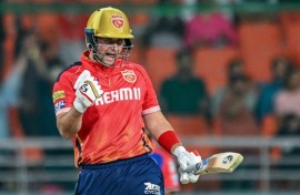 Liam Livingstone hit the winning six in his 21-ball 38 to steer Punjab Kings home