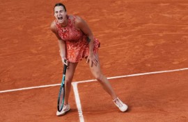 Aryna Sabalenka was frustrated throughout the match, complaining she was not feeling well