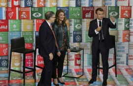 Melinda French Gates, pictured in 2018 with Bill Gates (left) and French President Emmanuel Macron, has pledged to use her fortune to help women and families 