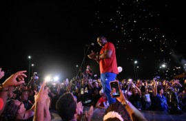 Thousands of Cubans welcomed home Paris 2024 Olympic wrestling champion Mijain Lopez