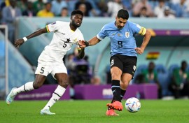 Midfielder Thomas Partey (L) was among five Premier League stars who started for Ghana against Niger.