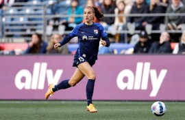 US soccer great Alex Morgan bade a farewell to football on Sunday, hanging up her boots in her final game for the San Diego Wave