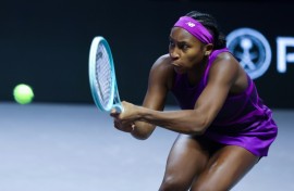 'Tough' evening: Coco Gauff hits a return against her compatriot Jessica Pegula 
