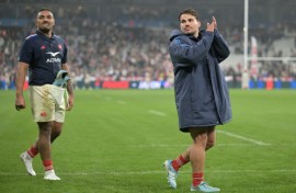Peato Mauvaka (L) and Antoine Dupont (R) celebrate France's win over Japan in November