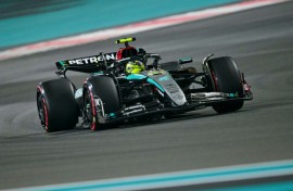 Mercedes' boss slams team over Lewis Hamilton qualifying chaos 
