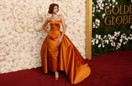 Zendaya and her beau Tom Holland are engaged, US media report, after the 28-year-old megastar appeared on the Golden Globes red carpet wearing a huge diamond ring