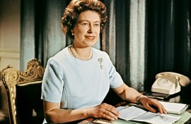 Queen Elizabeth II took the news 'very calmly and without surprise'