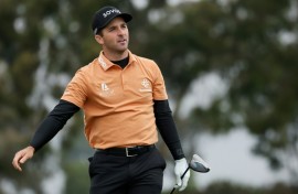 American Denny McCarthy eagled the 18th hole to grab a one-stroke lead after the first round of the PGA Genesis Invitational