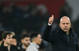 Arne Slot's Liverpool are now under pressure in the Premier League title race